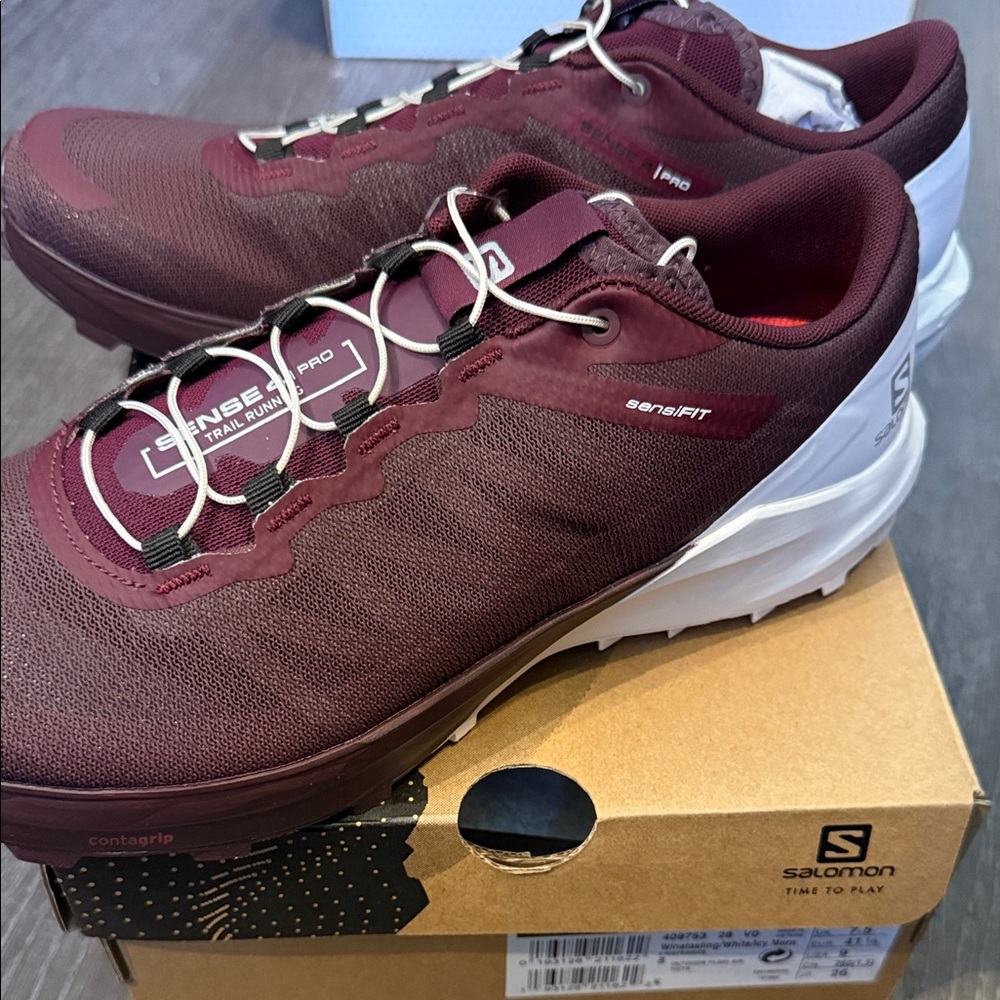 Salomon Women’s Maroon Athletic Shoes